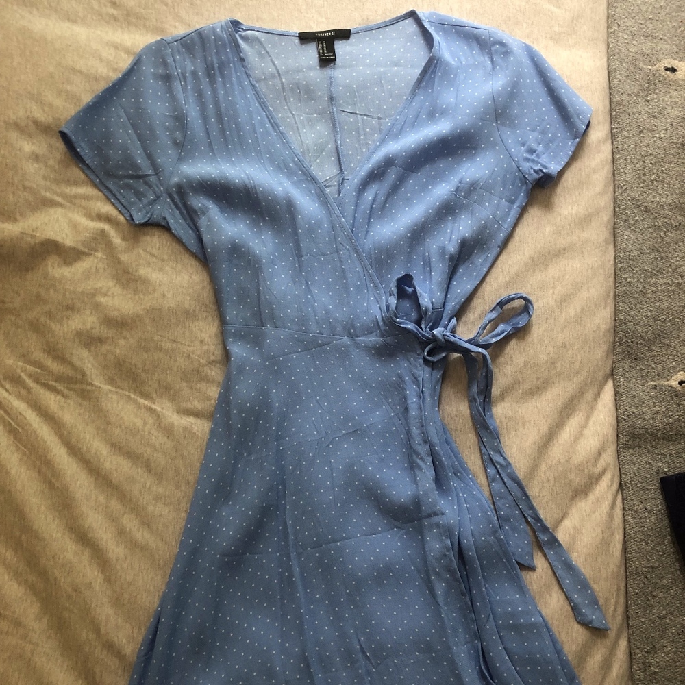 Forever 21 wrap mini dress